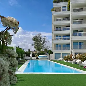 Marina Aparthotel