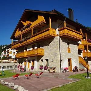 Antlia Aparthotel