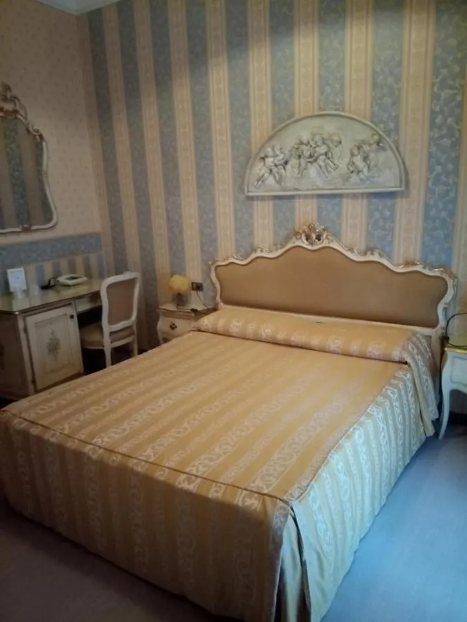 Garda Sol SPA Hotel&Appartamenti Toscolano-Maderno 3*,